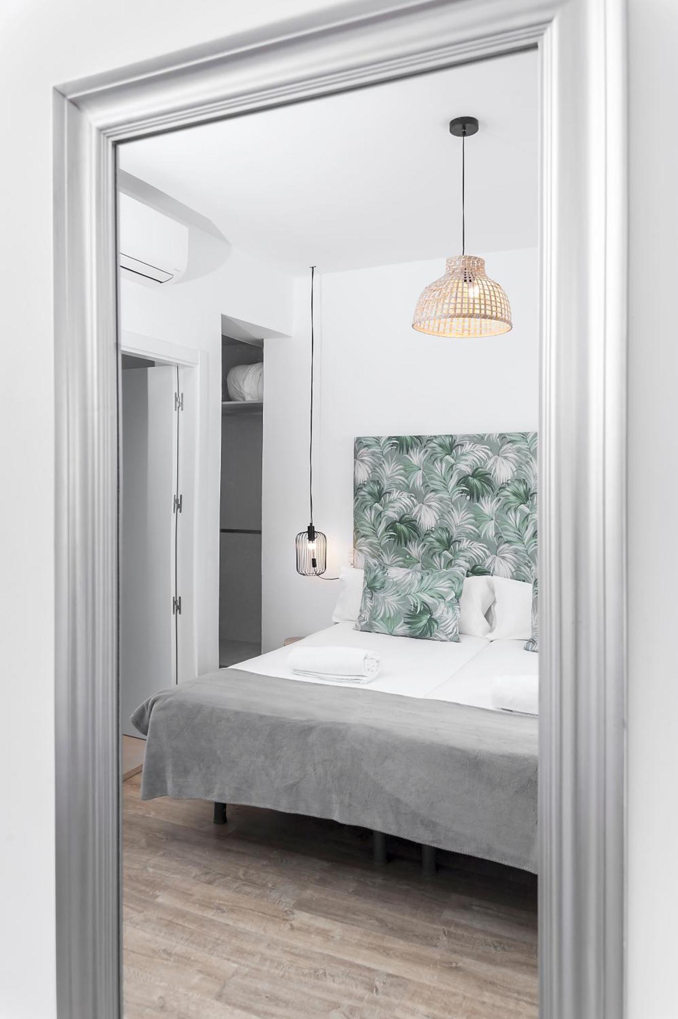 Apartamentos Isabella By Concept Flats Granada Exterior photo
